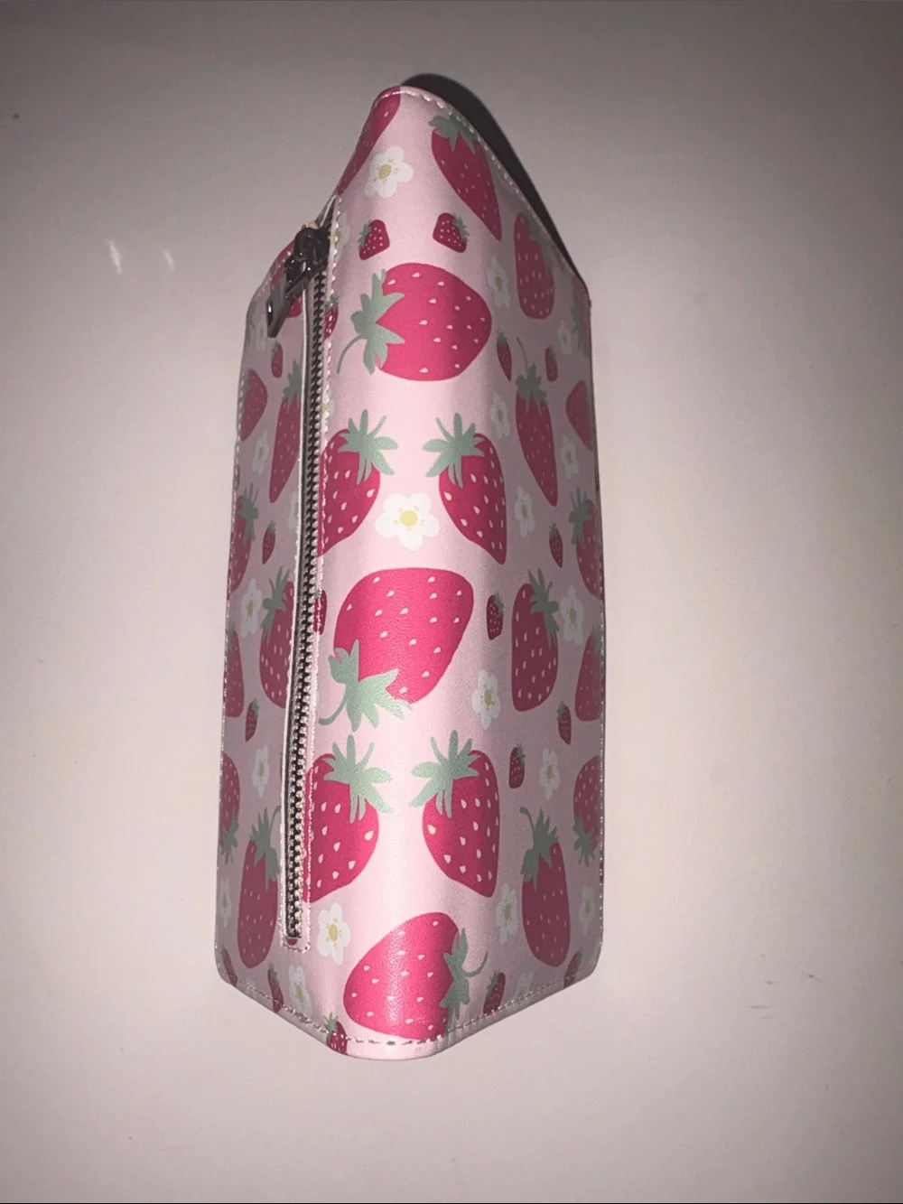 NWOT Strawberry Print Pink Long Wallet - Picture 4 of 4